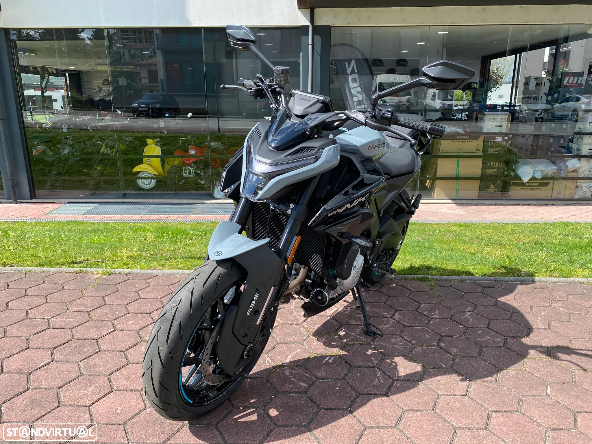 CF Moto 675NK NK 675 - 13
