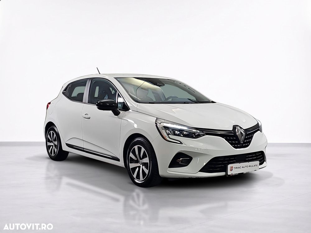 Renault Clio - 8