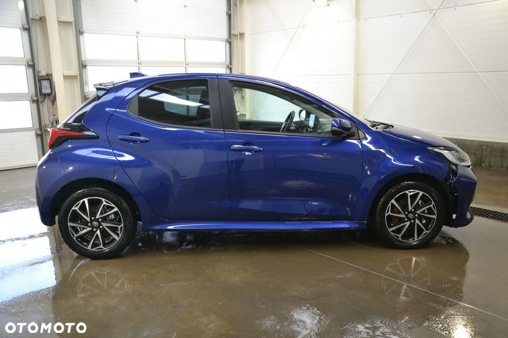 Toyota Yaris - 8
