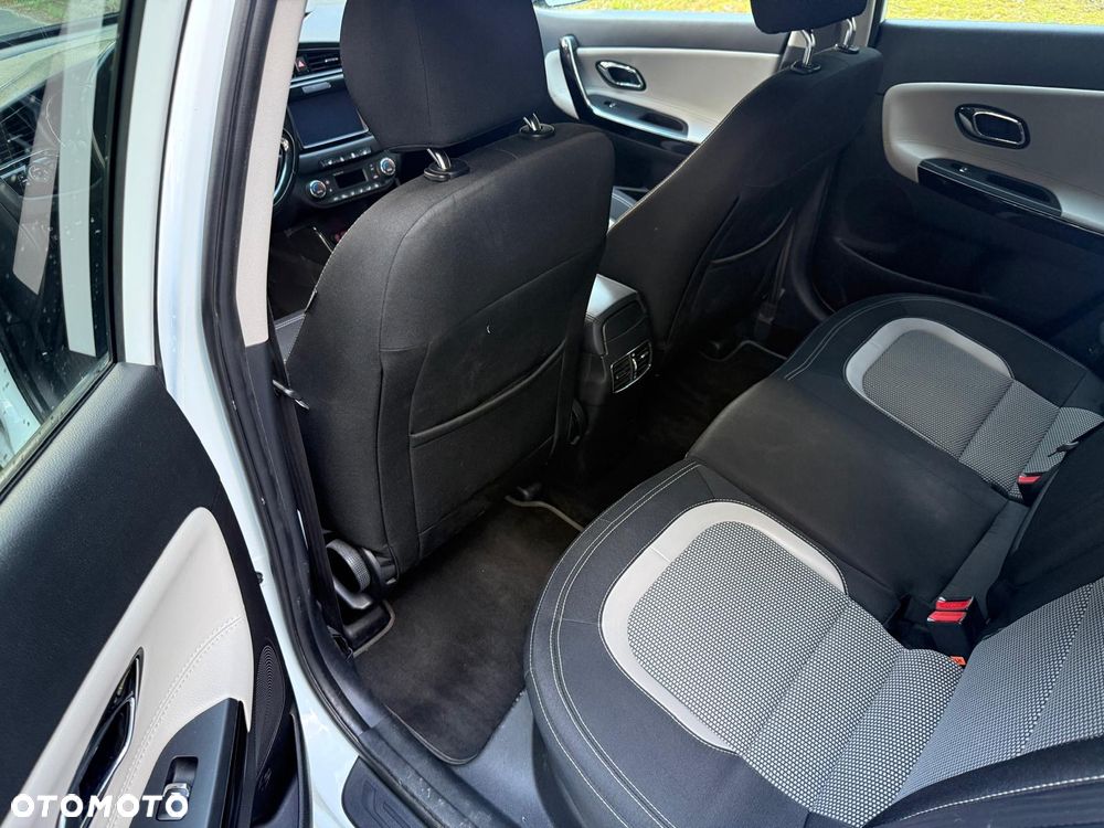 Kia Ceed 1.6 GDI DCT Platinum Edition - 14