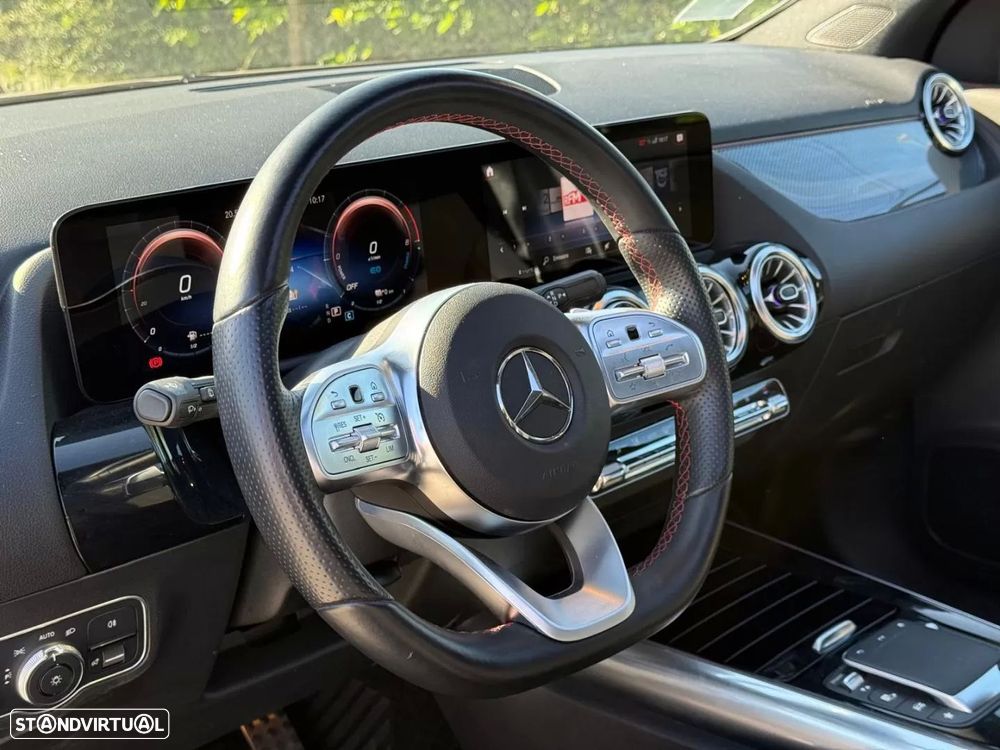 Mercedes-Benz GLA 250 e 8G-DCT AMG Line - 15