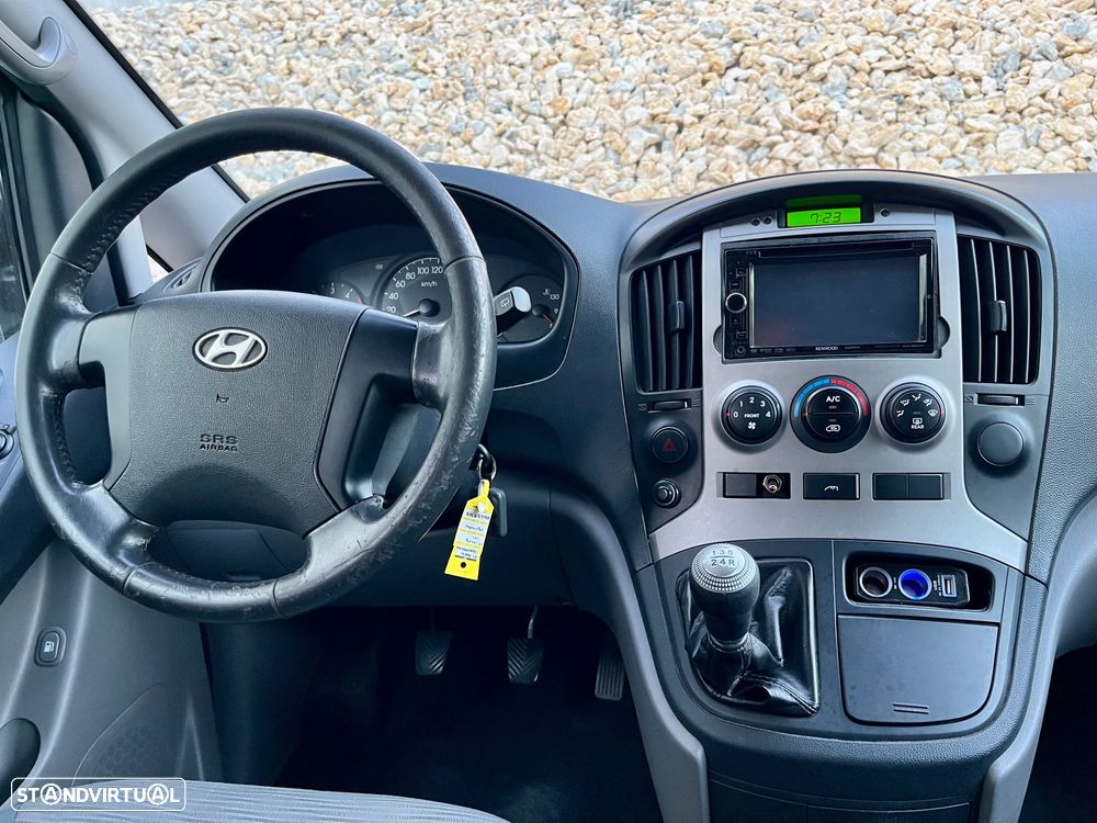 Hyundai H-1 - 22