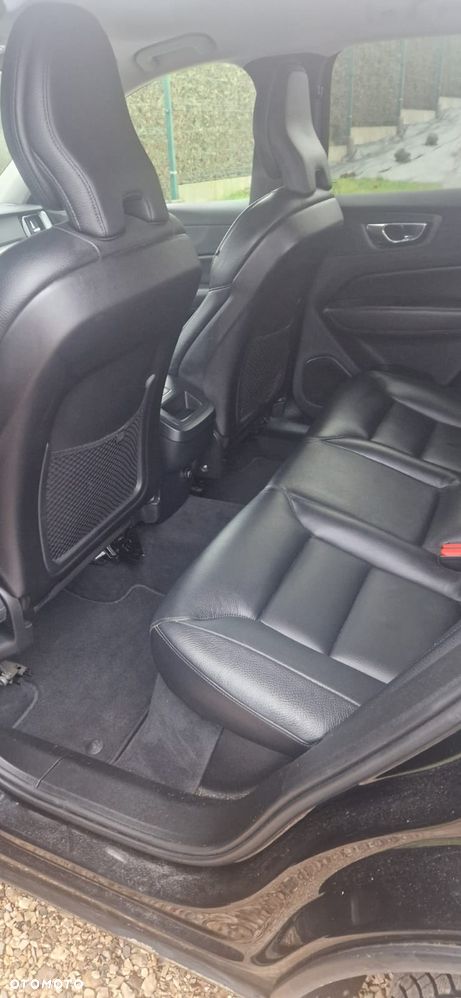 Volvo XC 60 T4 Geartronic Momentum - 18