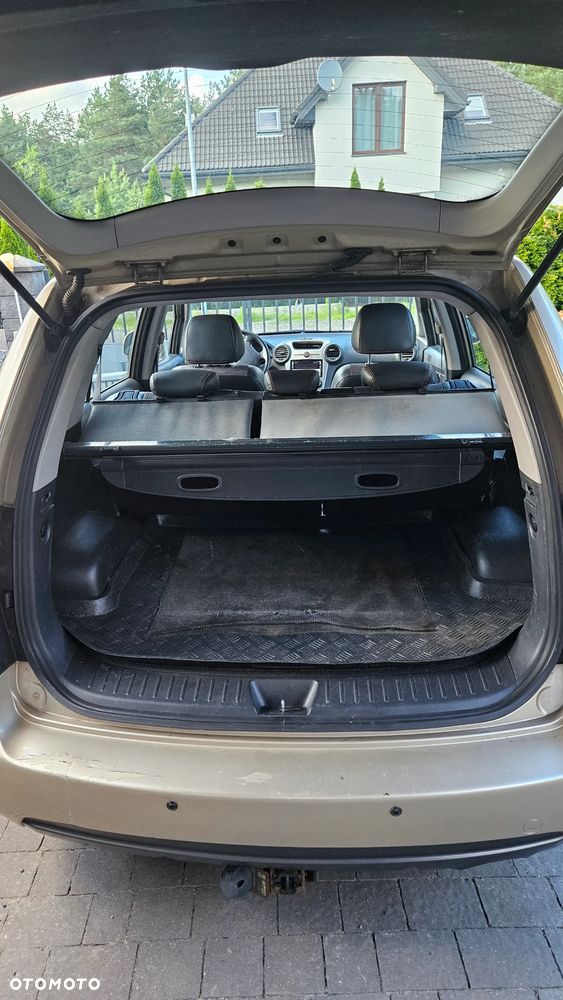 Kia Carens 2.0 CRDi Voyage - 13