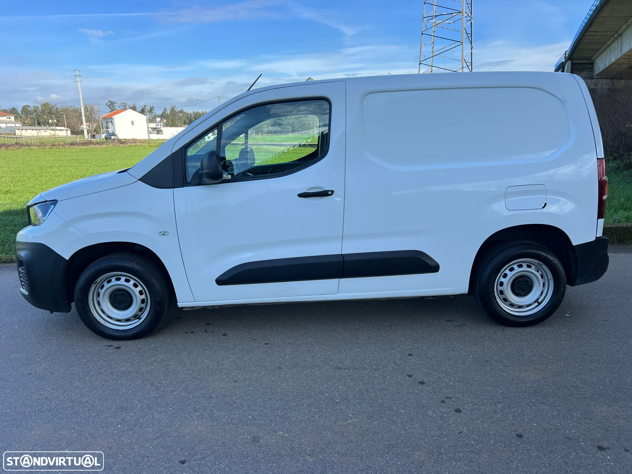 Peugeot Partner 1.5 BlueHdi Pro 102cv 3 lug 6Vel - 9