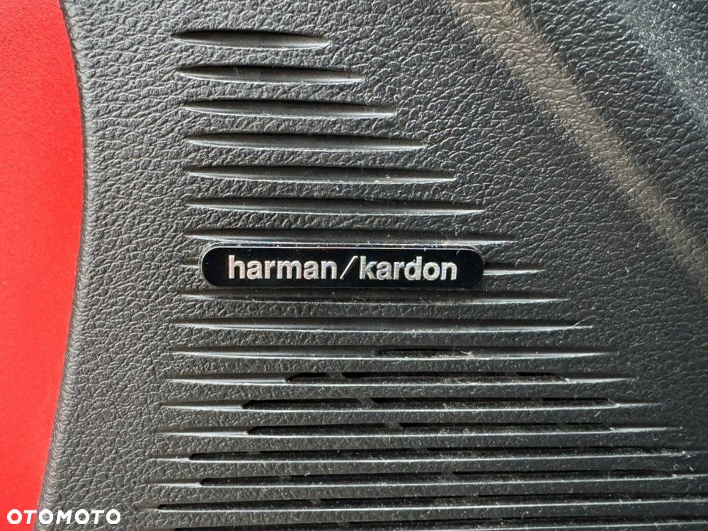 Dodge Challenger - 19