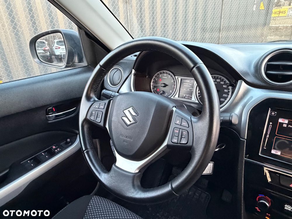 Suzuki Vitara - 20
