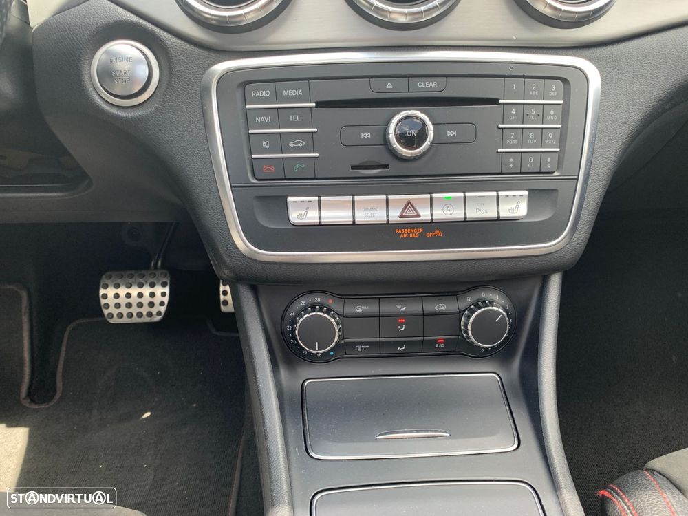 Mercedes-Benz CLA 220 d Shooting Brake AMG Line Aut. - 27