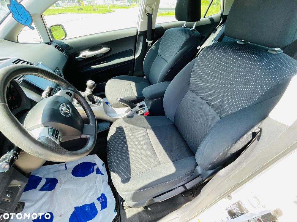 Toyota Auris 1.6 Edition - 9