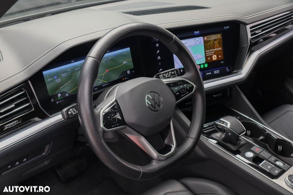 Volkswagen Touareg 3.0 V6 e-Hybrid 4Motion Aut. Elegance - 36