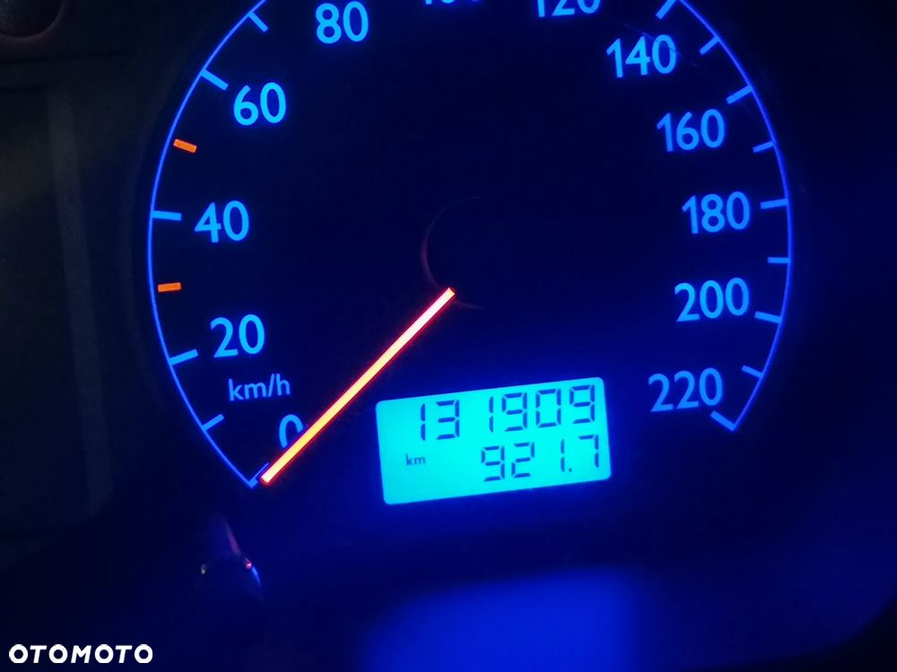Volkswagen Polo - 7