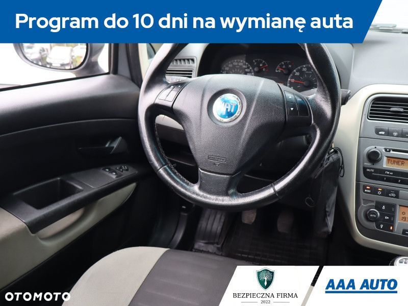 Fiat Grande Punto - 9