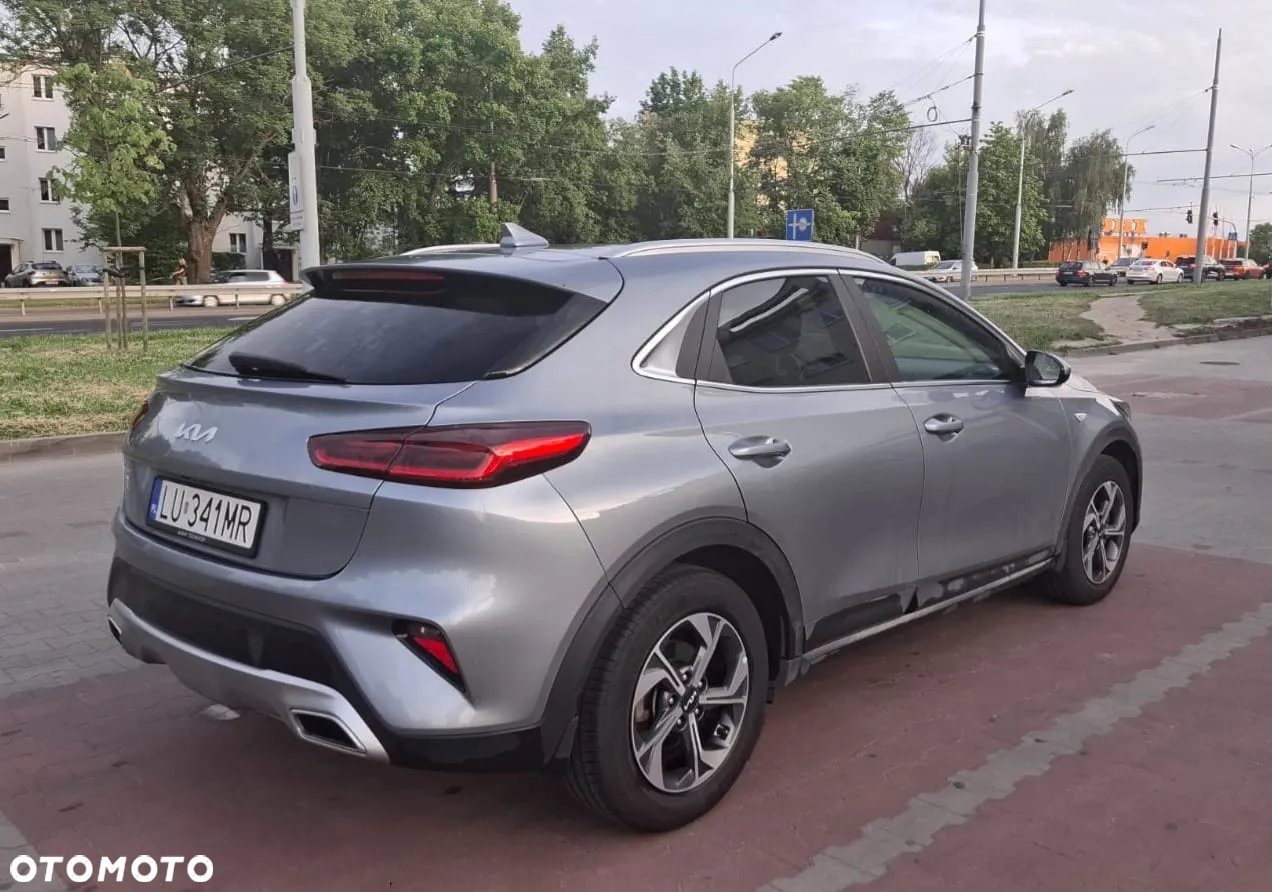 Kia XCeed 1.5 T-GDI M - 2