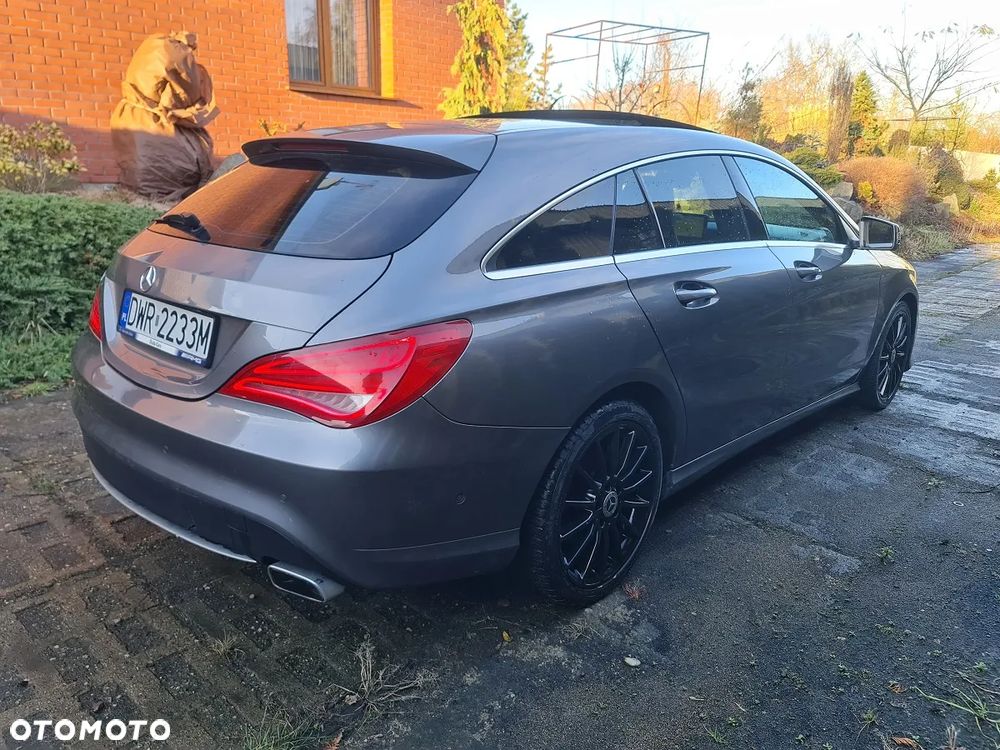 Mercedes-Benz CLA Shooting Brake 220 (CDI) d 7G-DCT - 4
