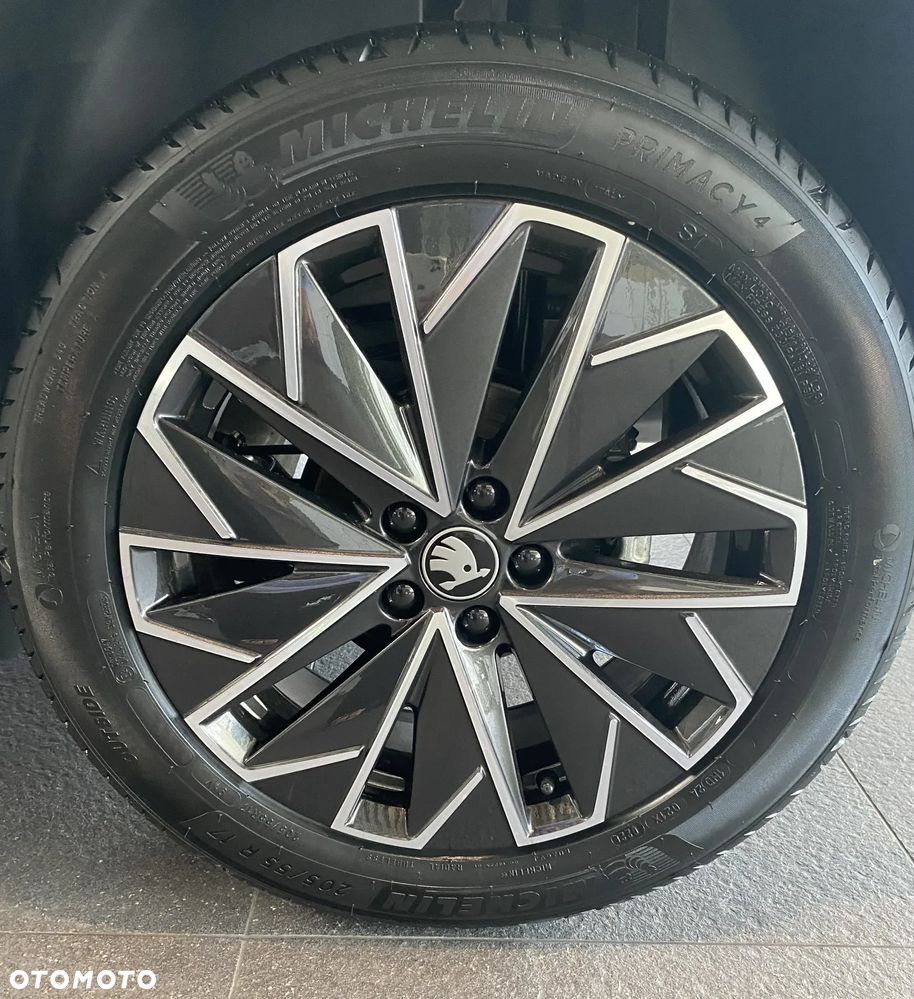 Skoda Kamiq 1.5 TSI Drive DSG - 9