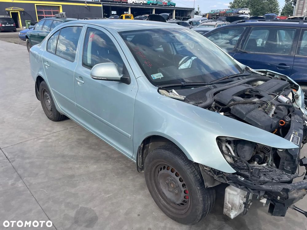 Skoda Octavia 2009r NA CZĘŚCI!!!  Kolor : LF7W - 3
