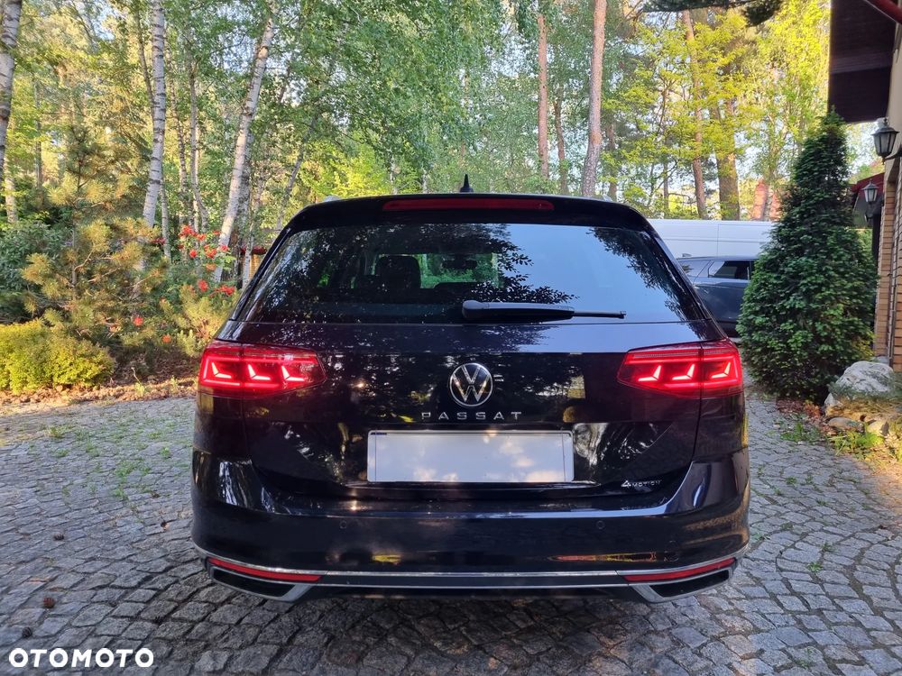 Volkswagen Passat 2.0 TDI 4Mot Elegance DSG - 34