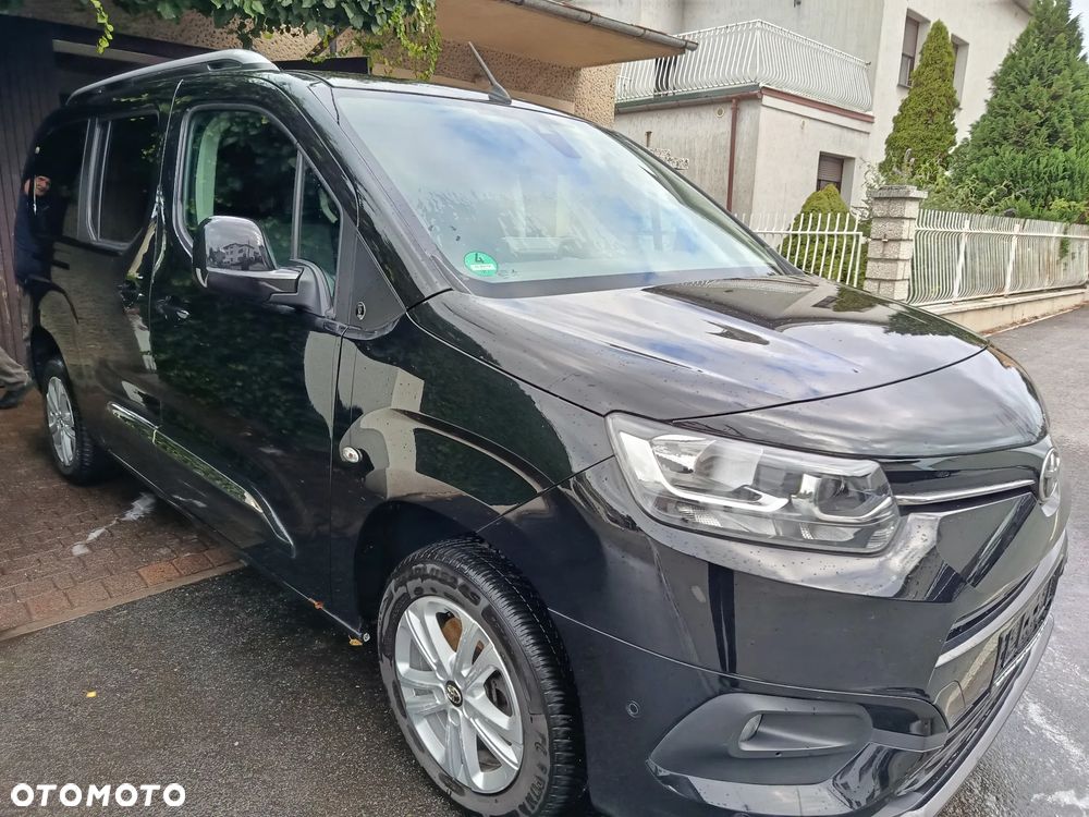 Toyota Proace City Verso 1.5 D-4D L2 Team Deutschland 7-Sitzer - 22