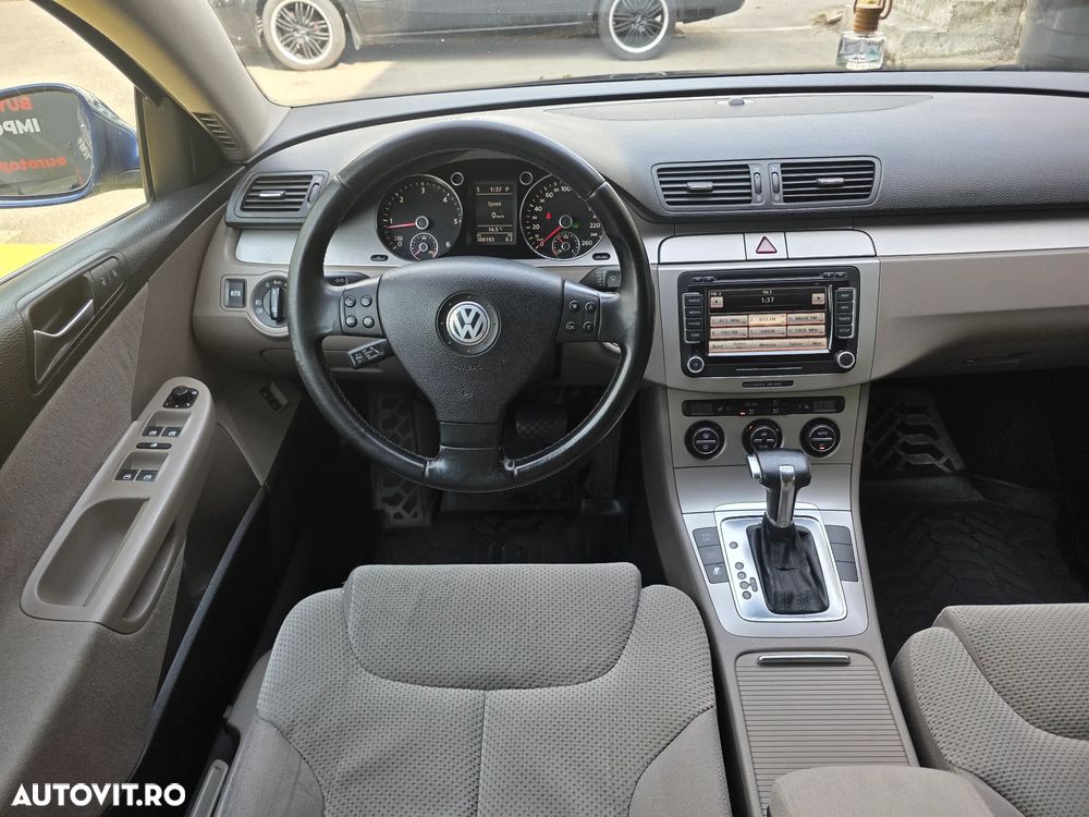 Volkswagen Passat 2.0 TDI BlueMotion Technology Highline DSG - 11