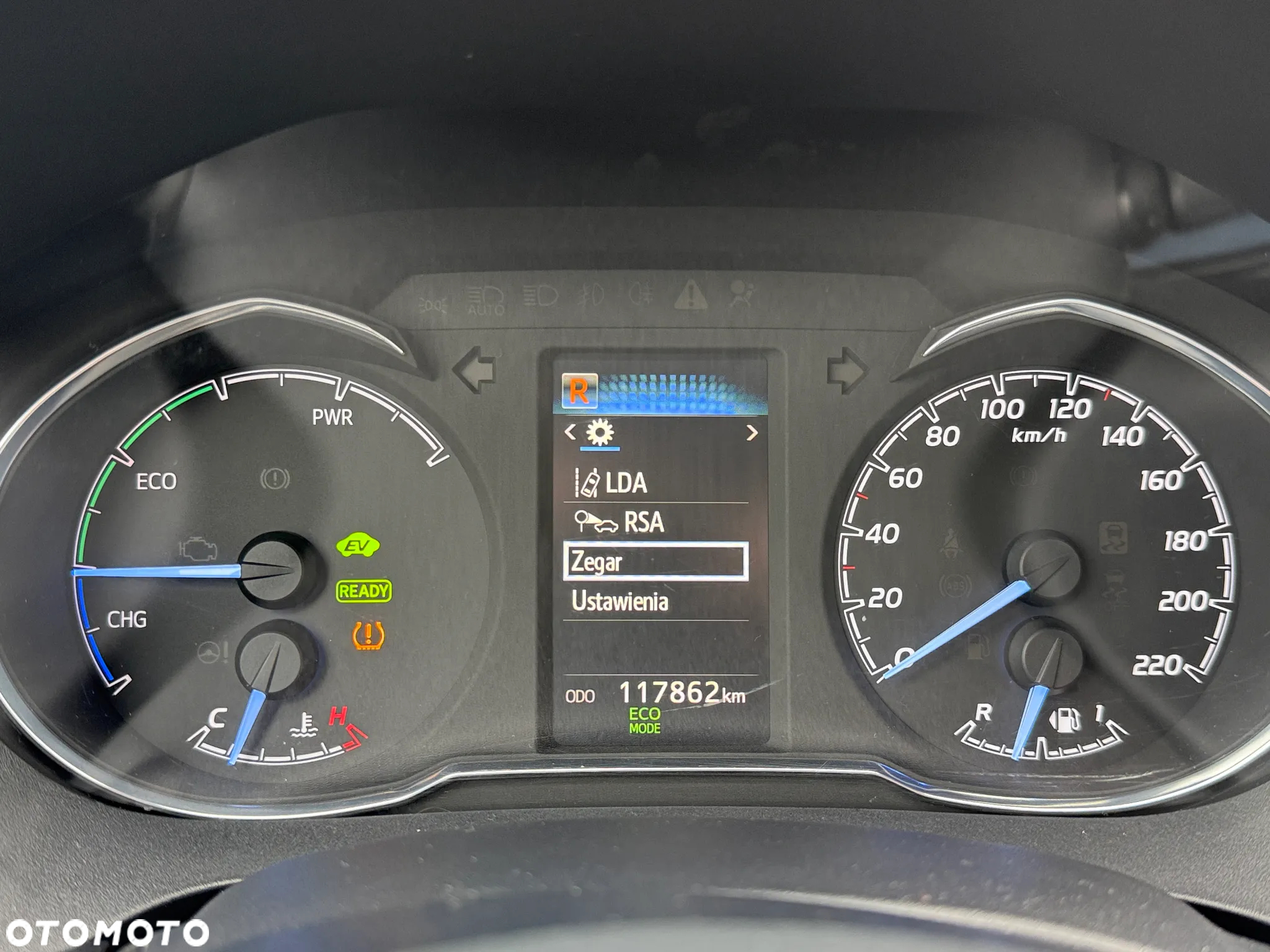 Toyota Yaris Hybrid 100 Selection Passion - 19