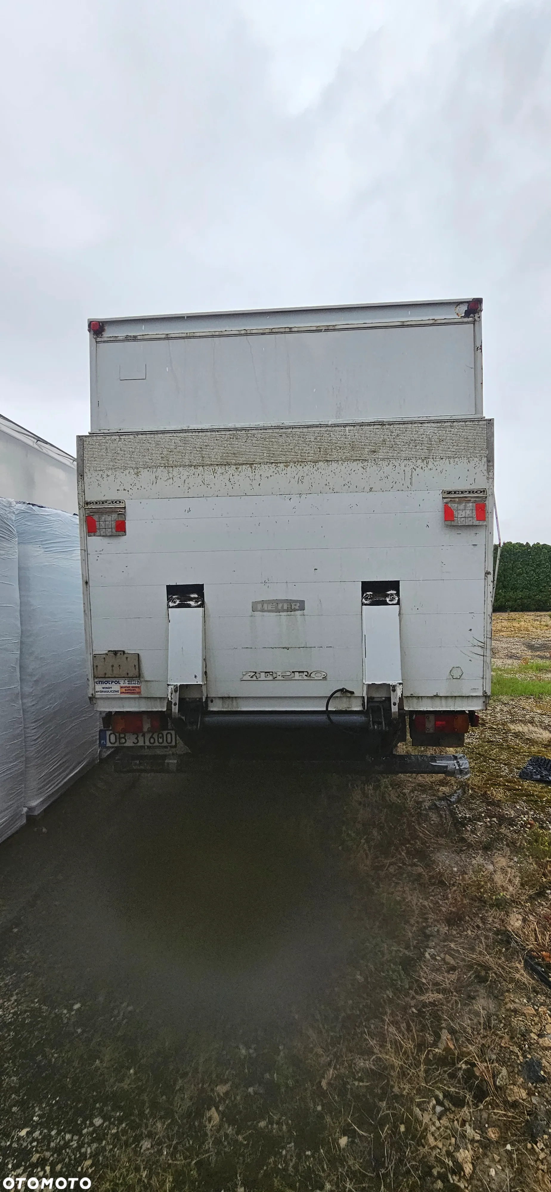 Mercedes-Benz Atrgo 815 - 6