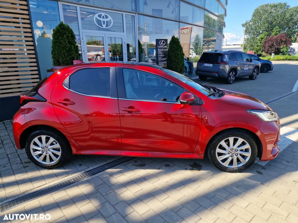 Toyota Yaris 1.5 VVT-i HSD Exclusive Style - 5