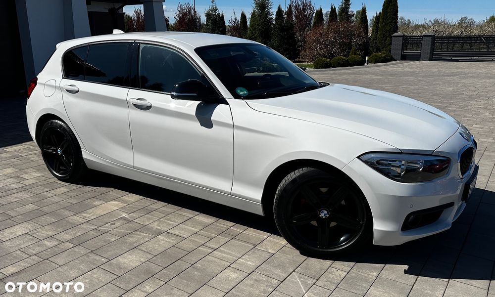 BMW Seria 1 - 22