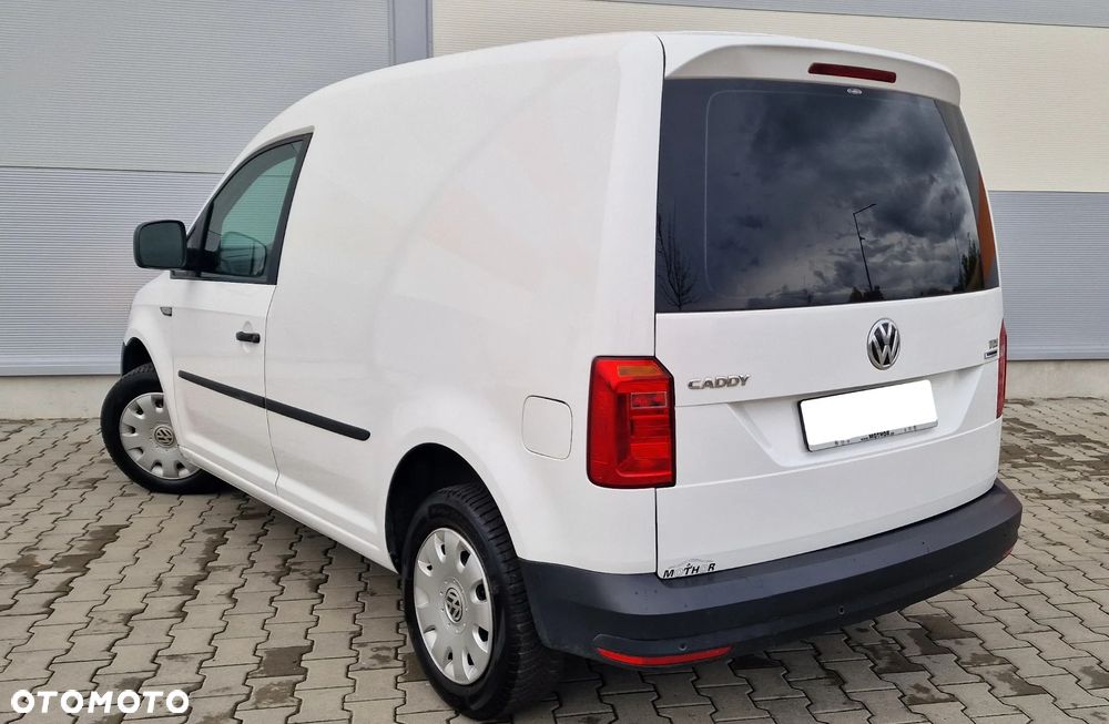 Volkswagen Caddy - 4