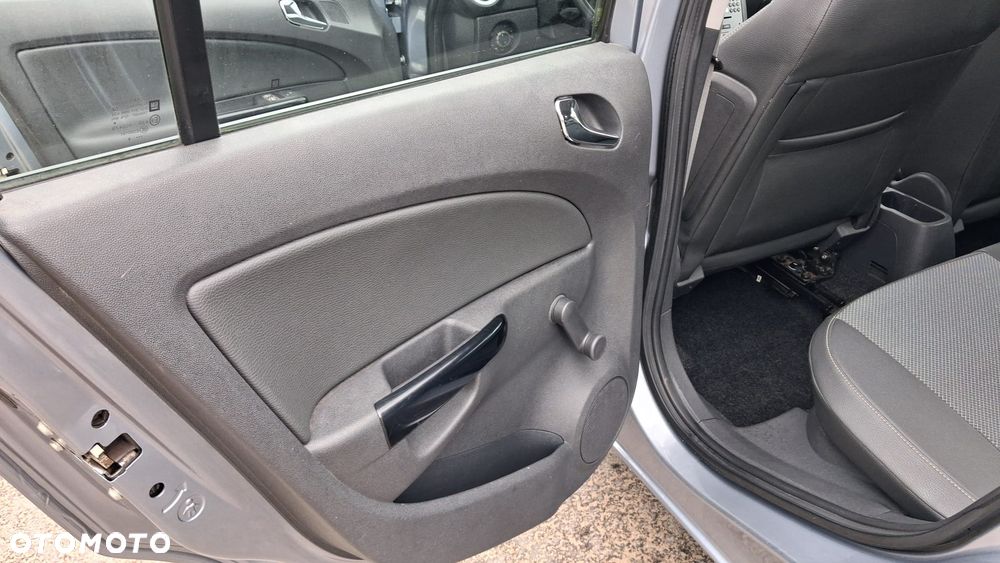 Opel Corsa 1.4 16V Color Edition - 13