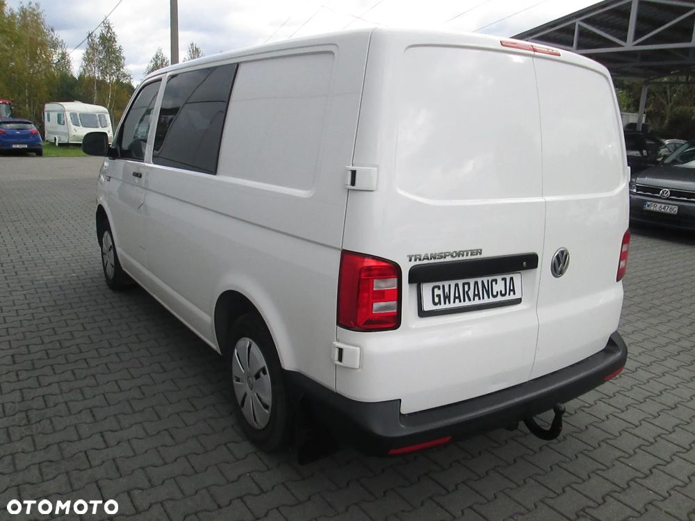Volkswagen Transporter Brygadówka 6 osobowy - 7