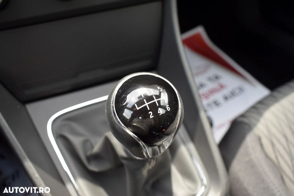 Seat Leon 2.0 TDI DPF Style - 26