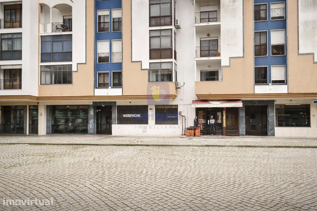 LOJA PARA INVESTIMENTO – SOBRALINHO (ALVERCA DO RIBATEJO) - Grande imagem: 3/4