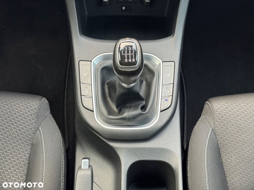 Hyundai i30 1.4 T-GDI Premiere Style - 21