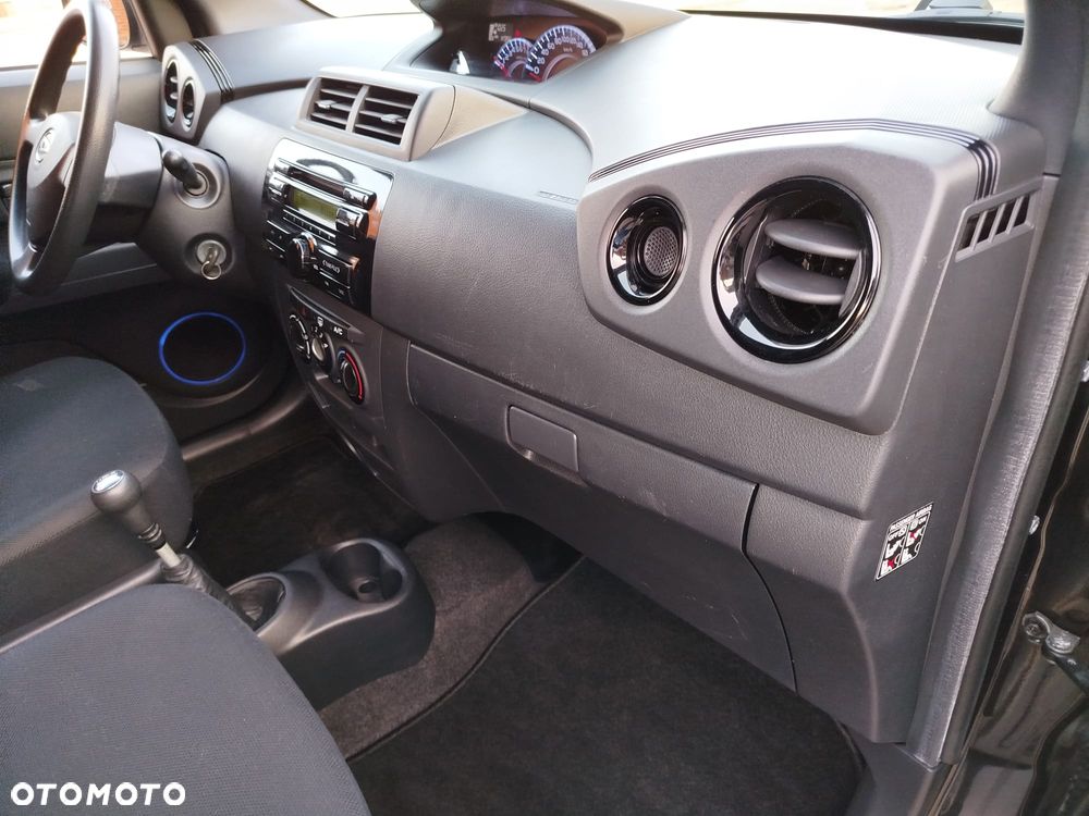 Daihatsu Materia 1.5 - 9