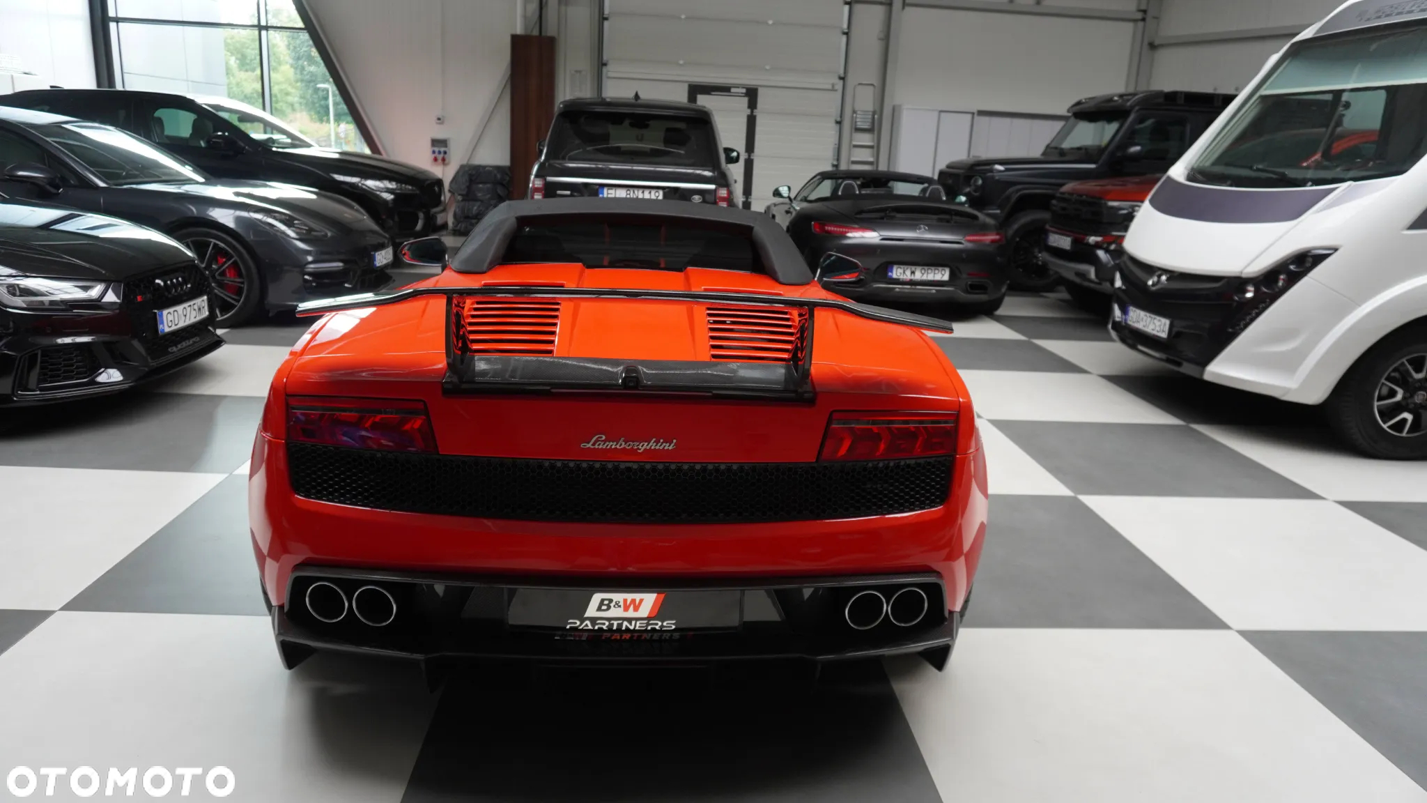 Lamborghini Gallardo LP560-4 Spyder E-Gear - 16