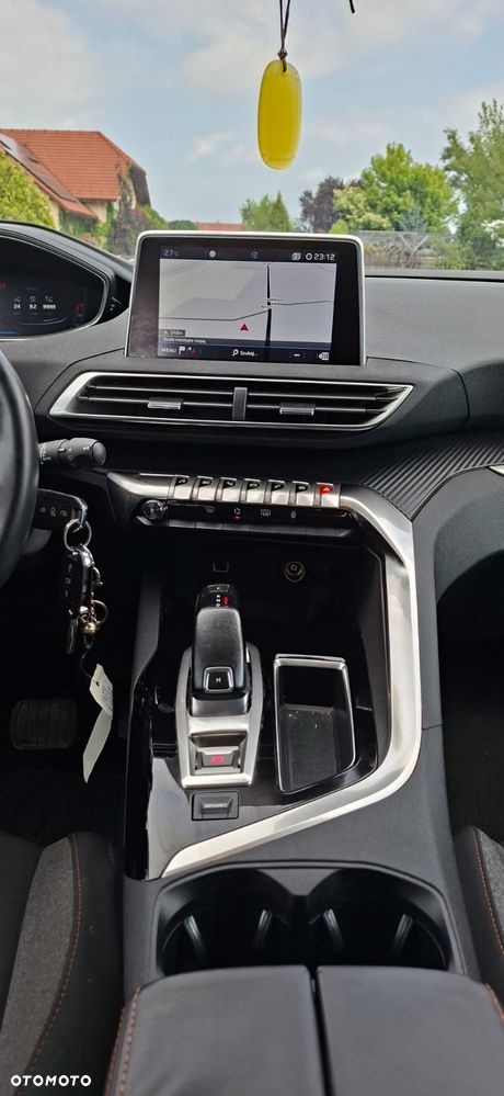 Peugeot 3008 1.2 PureTech Allure S&S EAT6 - 17