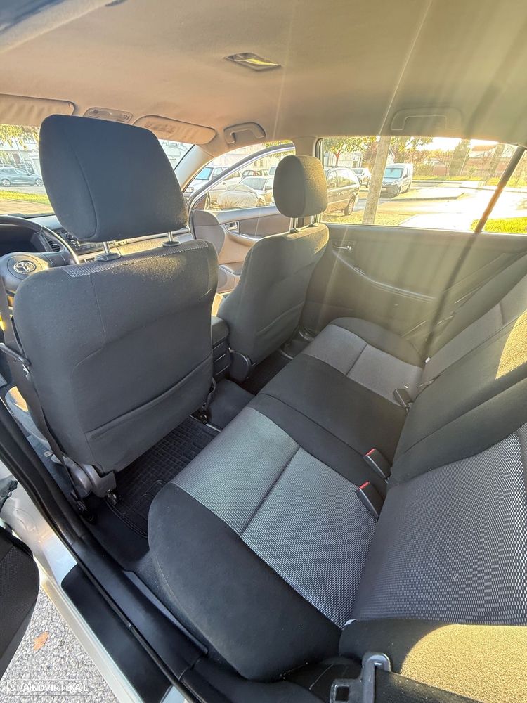Toyota Corolla 1.4 D-4D - 11