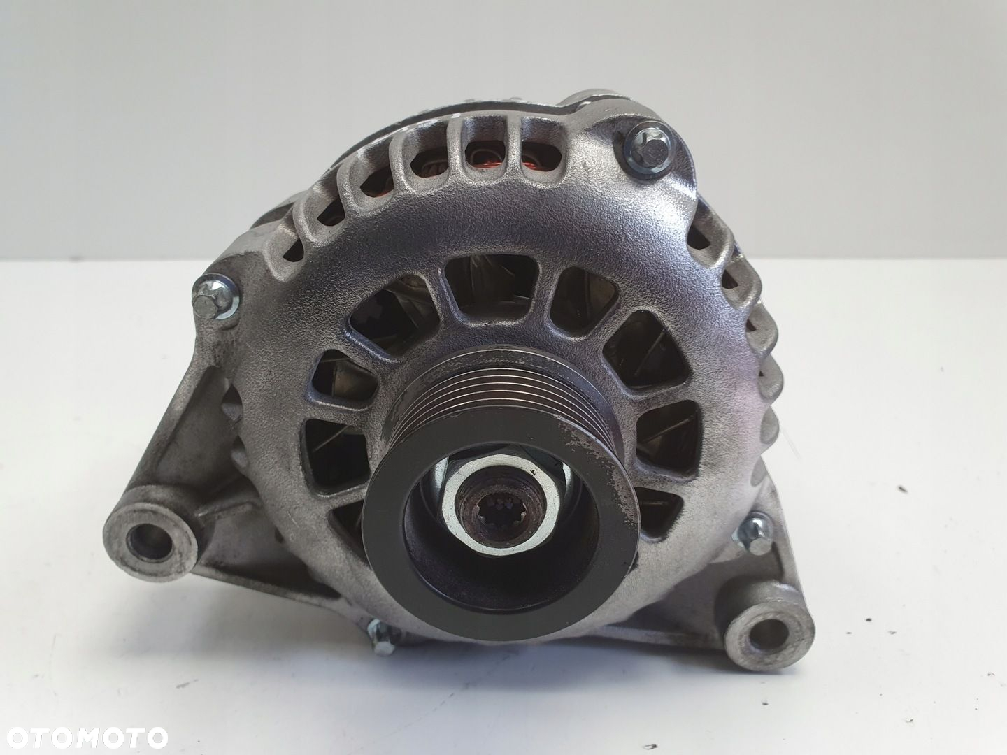 Opel Omega B 2.5 V6 ALTERNATOR A1010 100A - 6