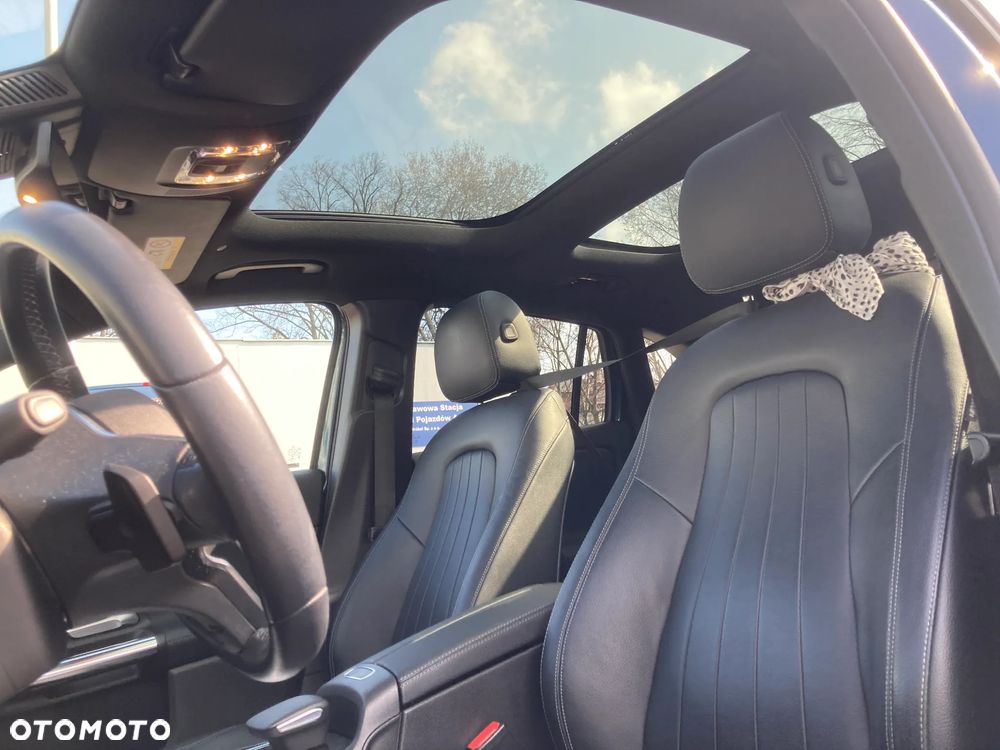 Mercedes-Benz GLA - 10