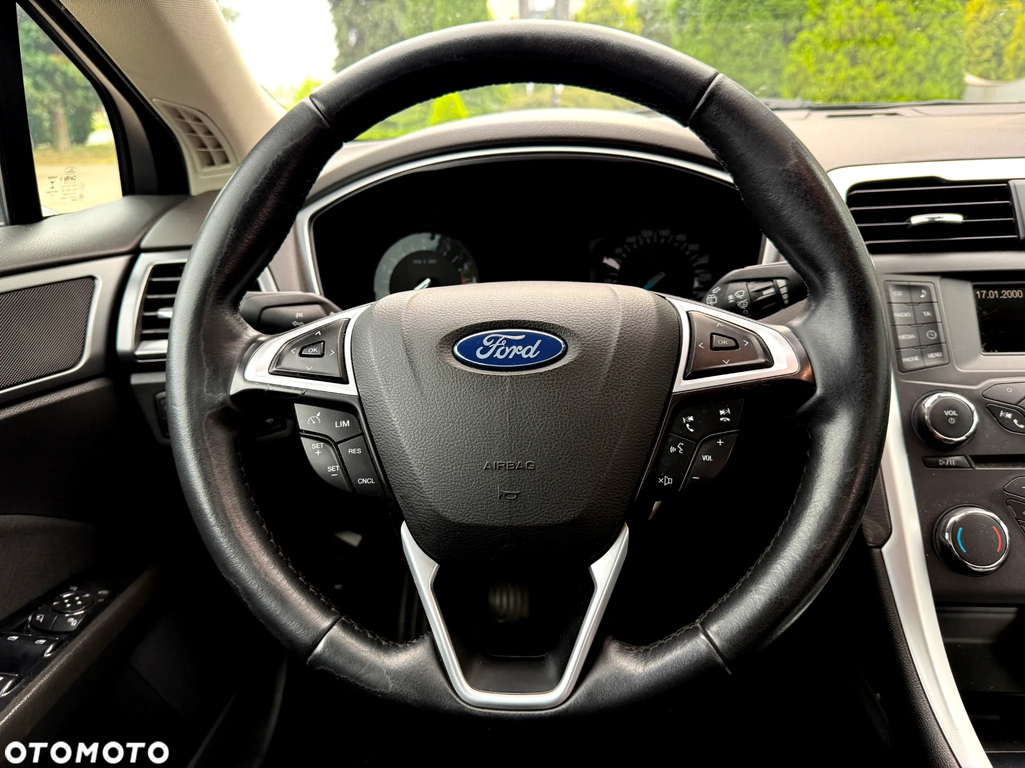 Ford Mondeo 1.5 EcoBoost Gold Edition - 19