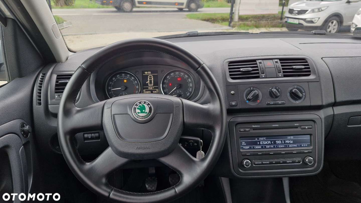 Skoda Roomster - 22