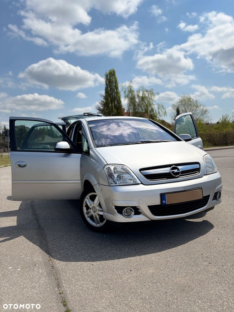 Opel Meriva 1.6 T OPC - 13