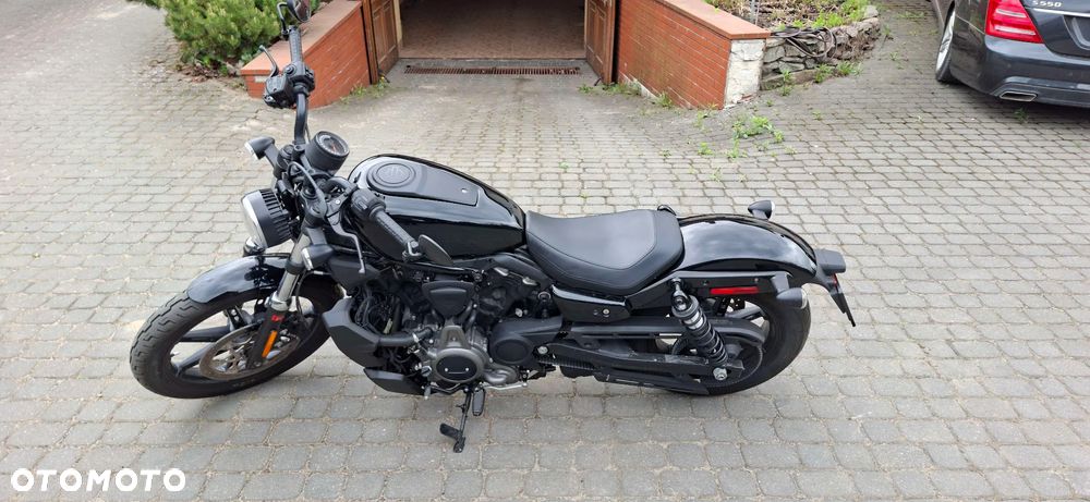 Harley-Davidson Sportster Nightster 975 - 5