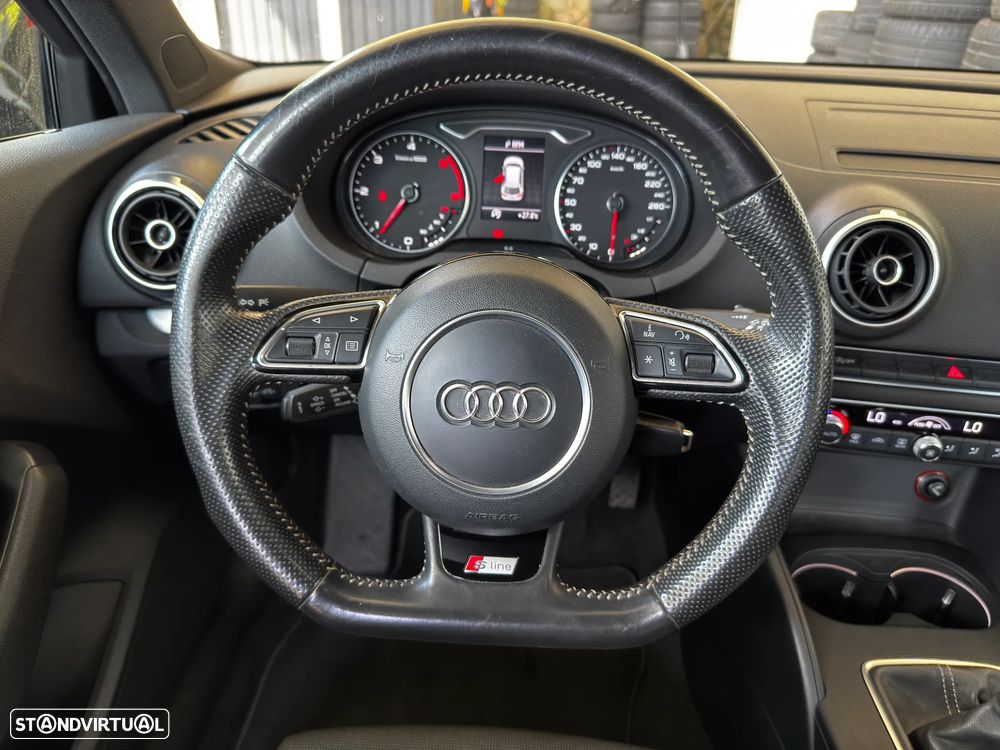 Audi A3 Sportback 1.6 TDI DPF S line Sport Pack - 28