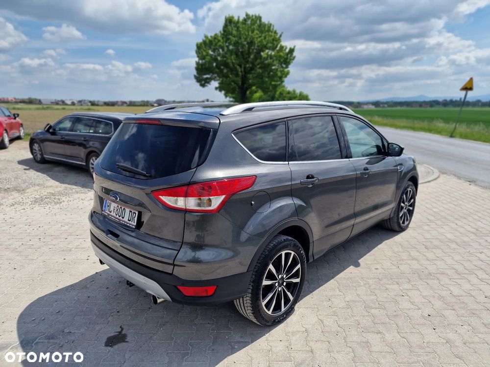 Ford Kuga 2.0 TDCi 4x4 Titanium - 10