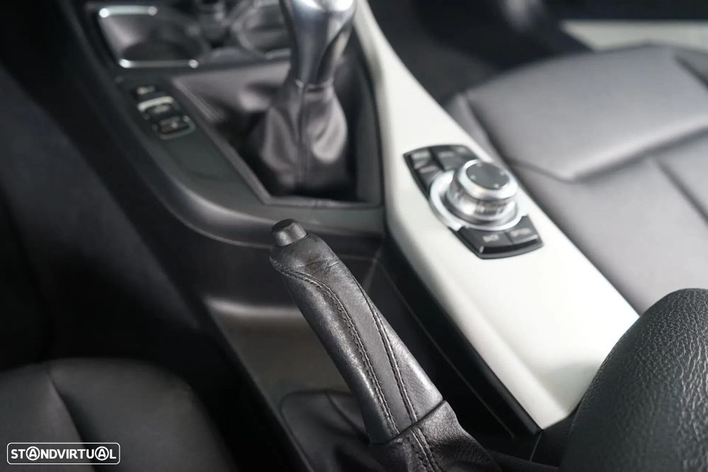 BMW 116 d EfficientDynamics Edition - 24