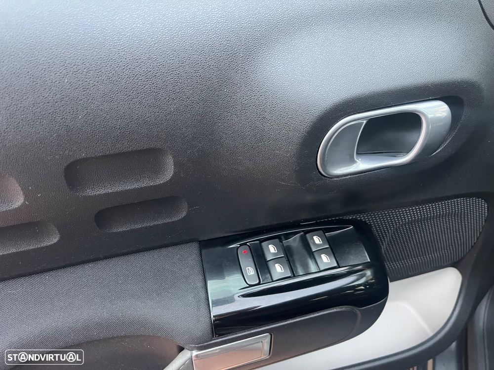 Citroën C3 Pure Tech Shine - 10