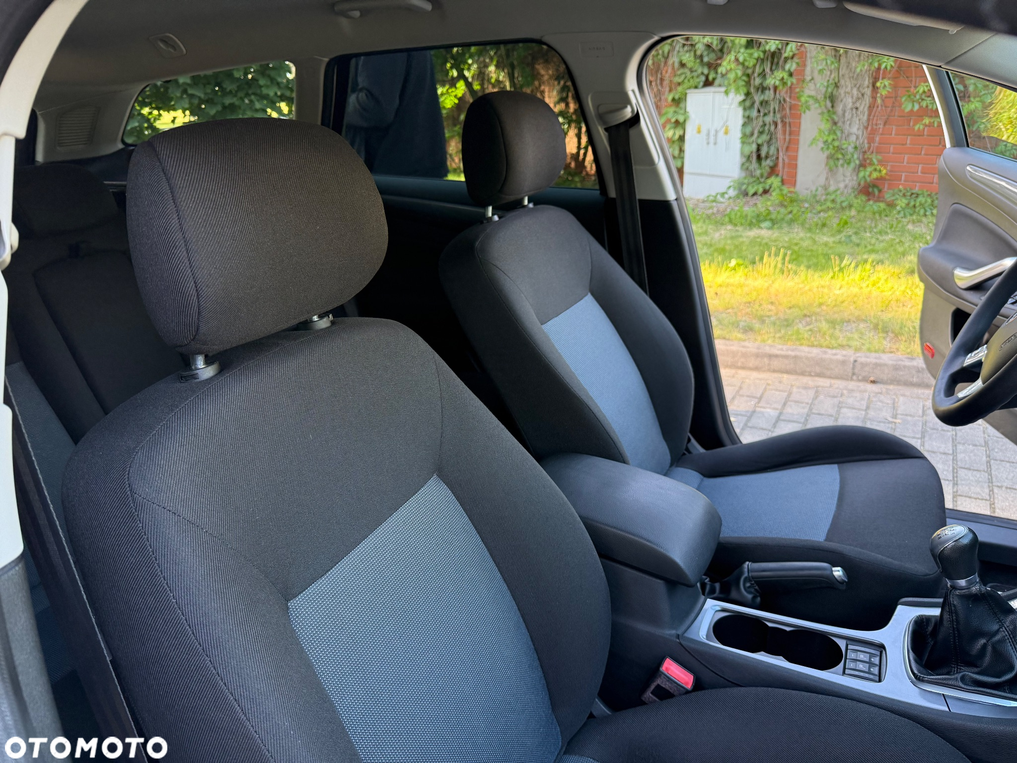Ford Mondeo - 21