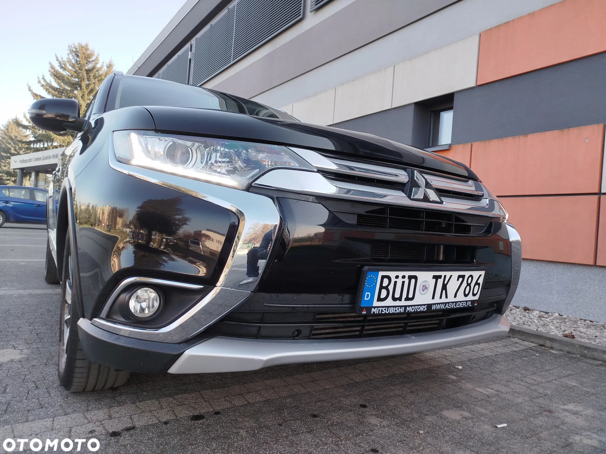 Mitsubishi Outlander 2.2 DID Intense + - 31