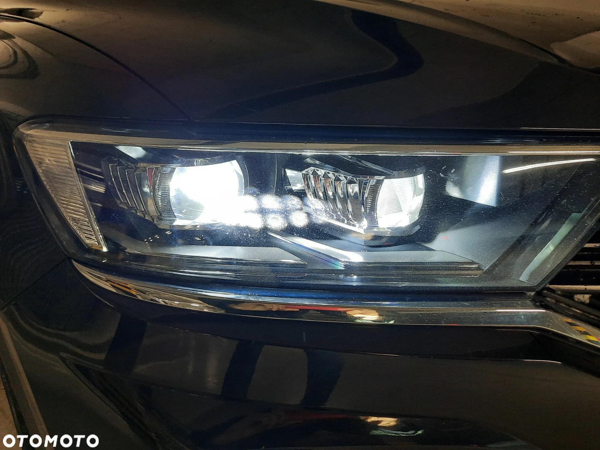 Volkswagen T-Roc 1.5 TSI ACT Premium - 7